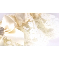 Бант кружевной молочный